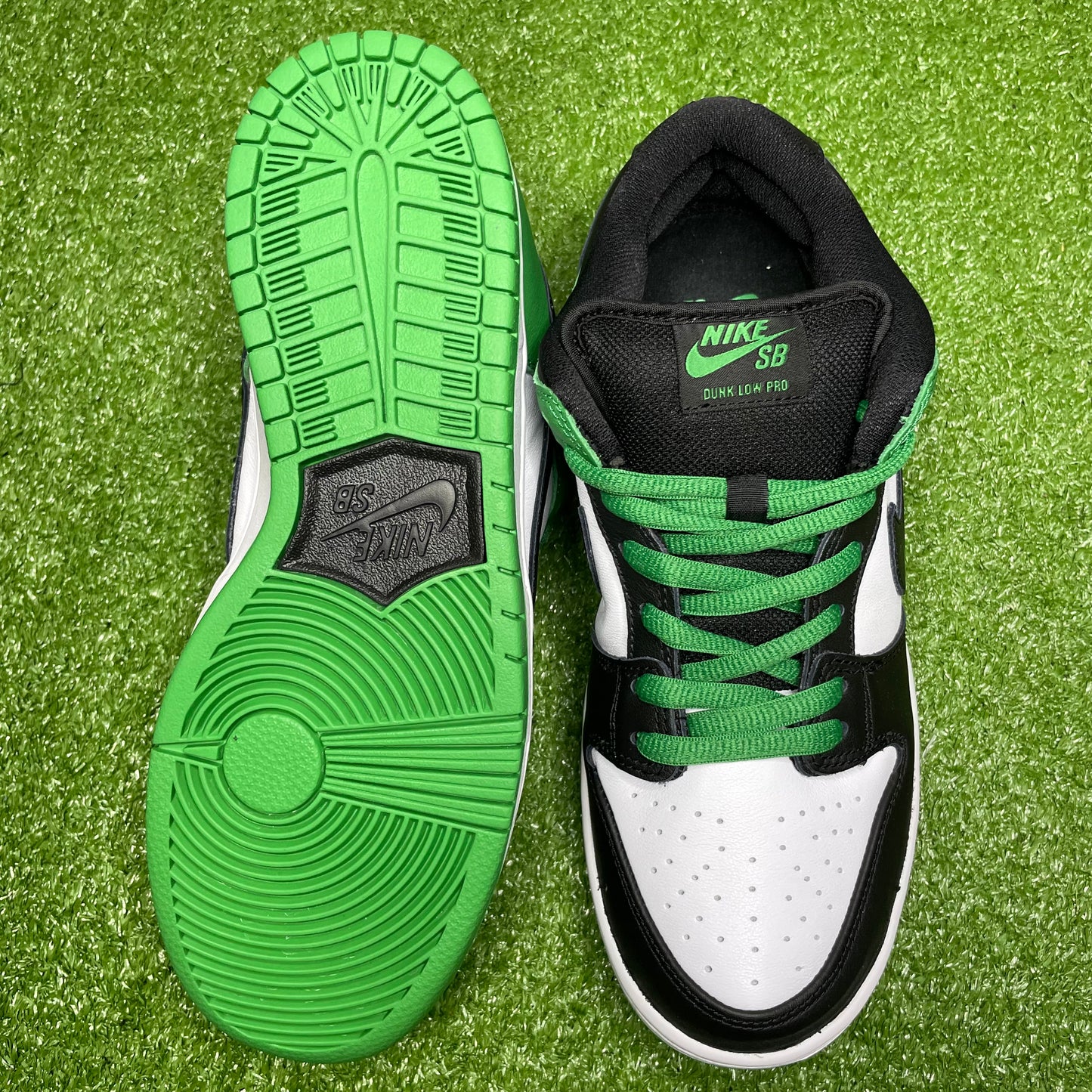 Nike SB Dunk Low Pro “Classic Green”